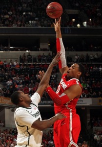 Sullinger shoots an hook shot against Michigan State in the Big Ten Championship (Jonathan Daniel - Getty Images)