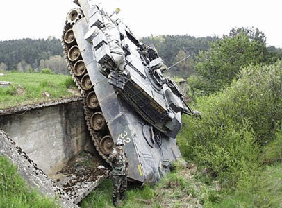 tank-fail01.gif