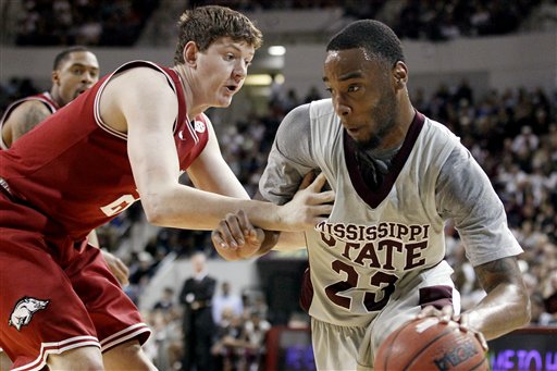 Hunter Mickelson, Arnett Moultrie