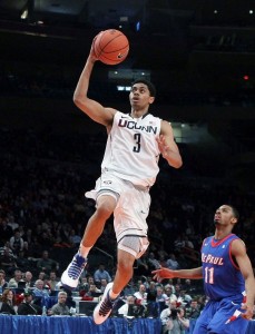 Jeremy Lamb makes an incredibly athletic play, opponent probably cries afterwards (photo by Jim McIsaac / Getty Images)
