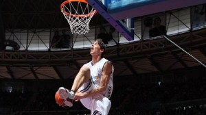Based on this picture, I project Satoransky to be a cross between Magic Johnson and Blake Griffin