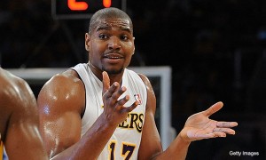 andrew-bynum-confused