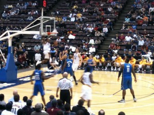 Alonzo Gee flushes home a delightful finish (sorry about poor pic quality.  We left our camera at the hotel.)
