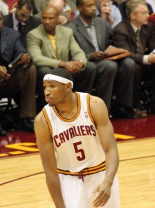 In case you didn't know what he looked like in a Cavs uni...  Kevin Jones