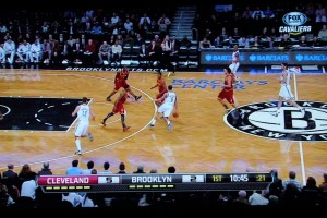 Because of his bad posture and his lack of engagement, Irving can't stay with Williams, and he can't get under Thompson who's getting back on Humphries.