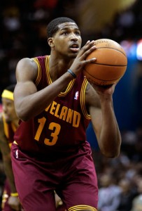 This is about the only thing that Tristan does left handed any more.